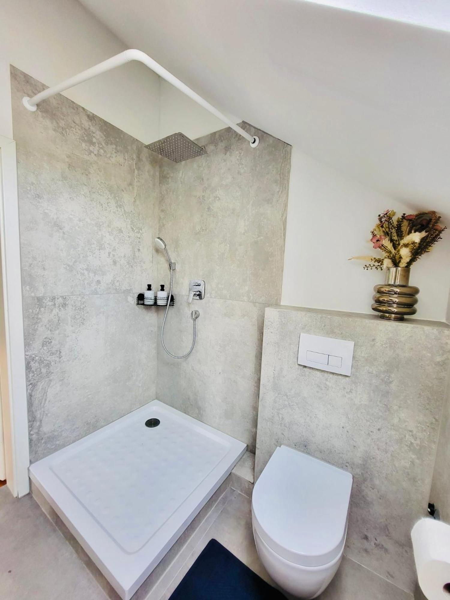 Stilvolle Studiowohnung Mit Sonnenterasse 레다비덴브루크 외부 사진
